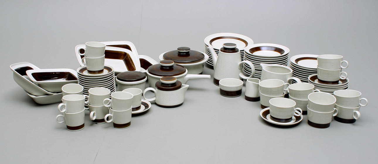 KAFFE-/MAT-/TÉSERVIS, 106 delar, porslin, Rörstrand Forma, Olle Alberius.
