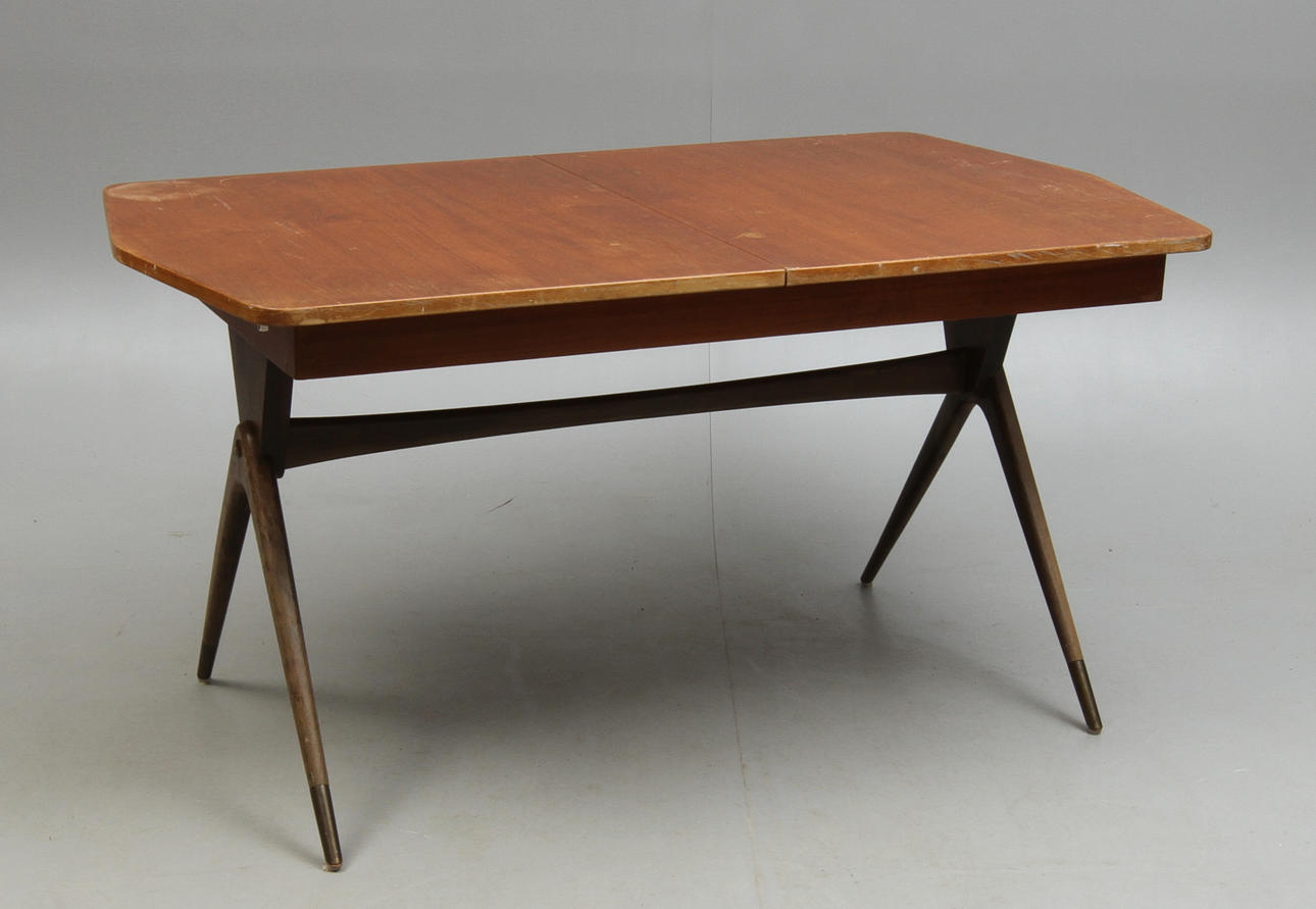 MATBORD, med skiva i teakfanér, 1950/60-tal.