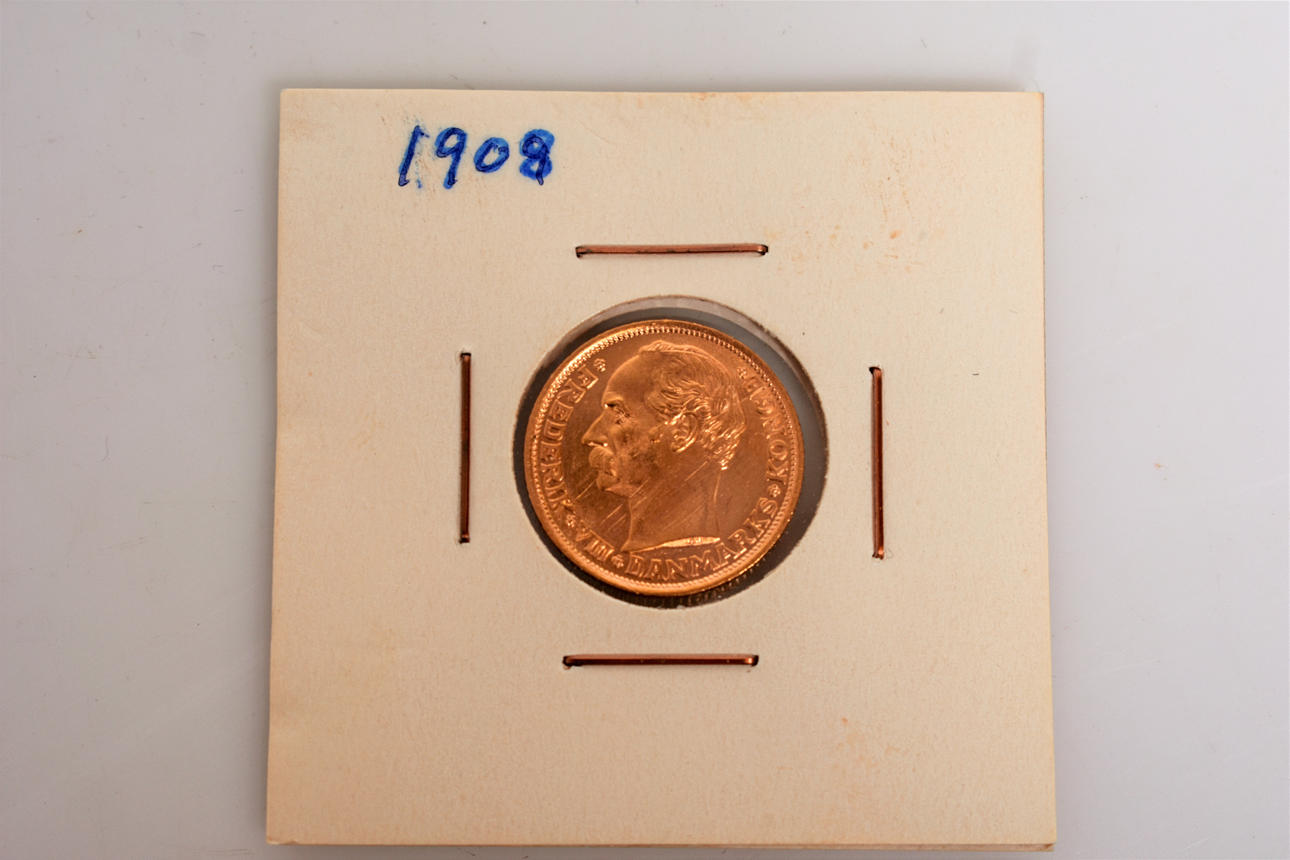 GULD MØNT 10 kr Danmark 1908.