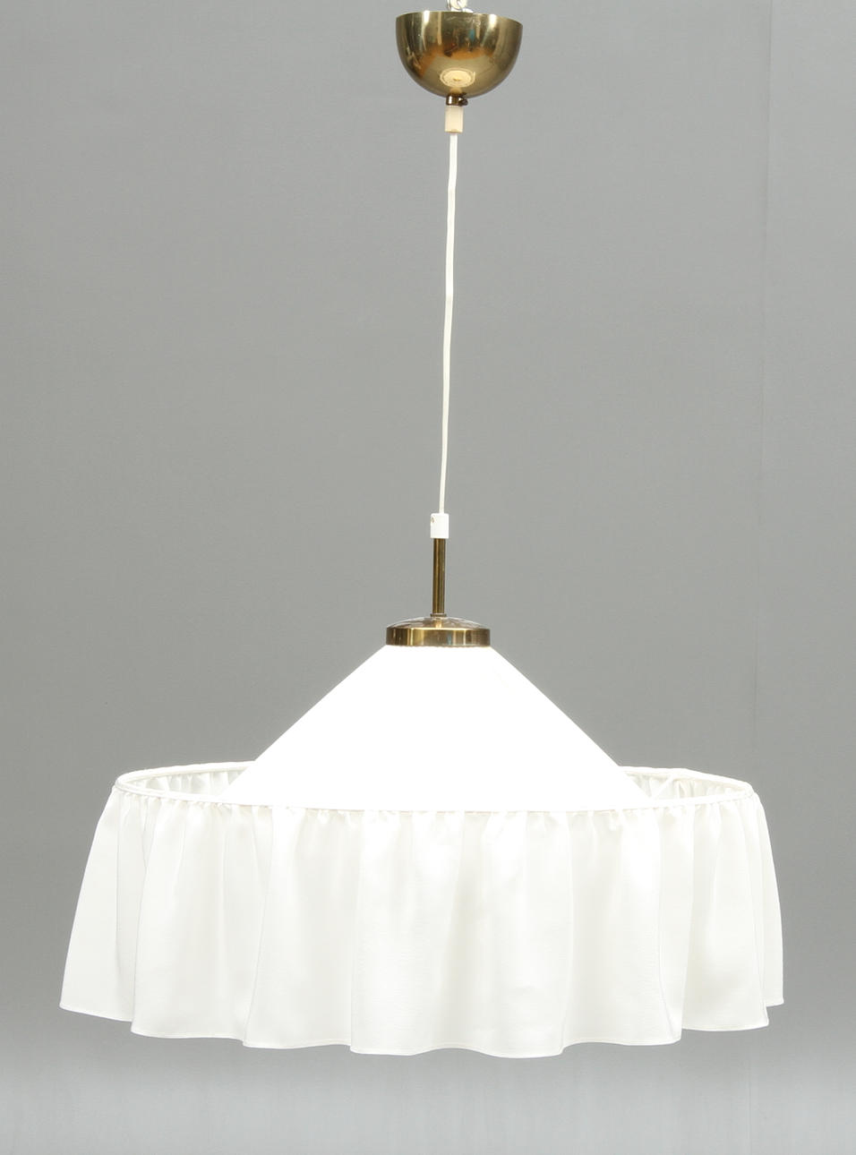 TAKLAMPA, modellnr. 2559/2560, design Josef Frank för Svenskt Tenn.