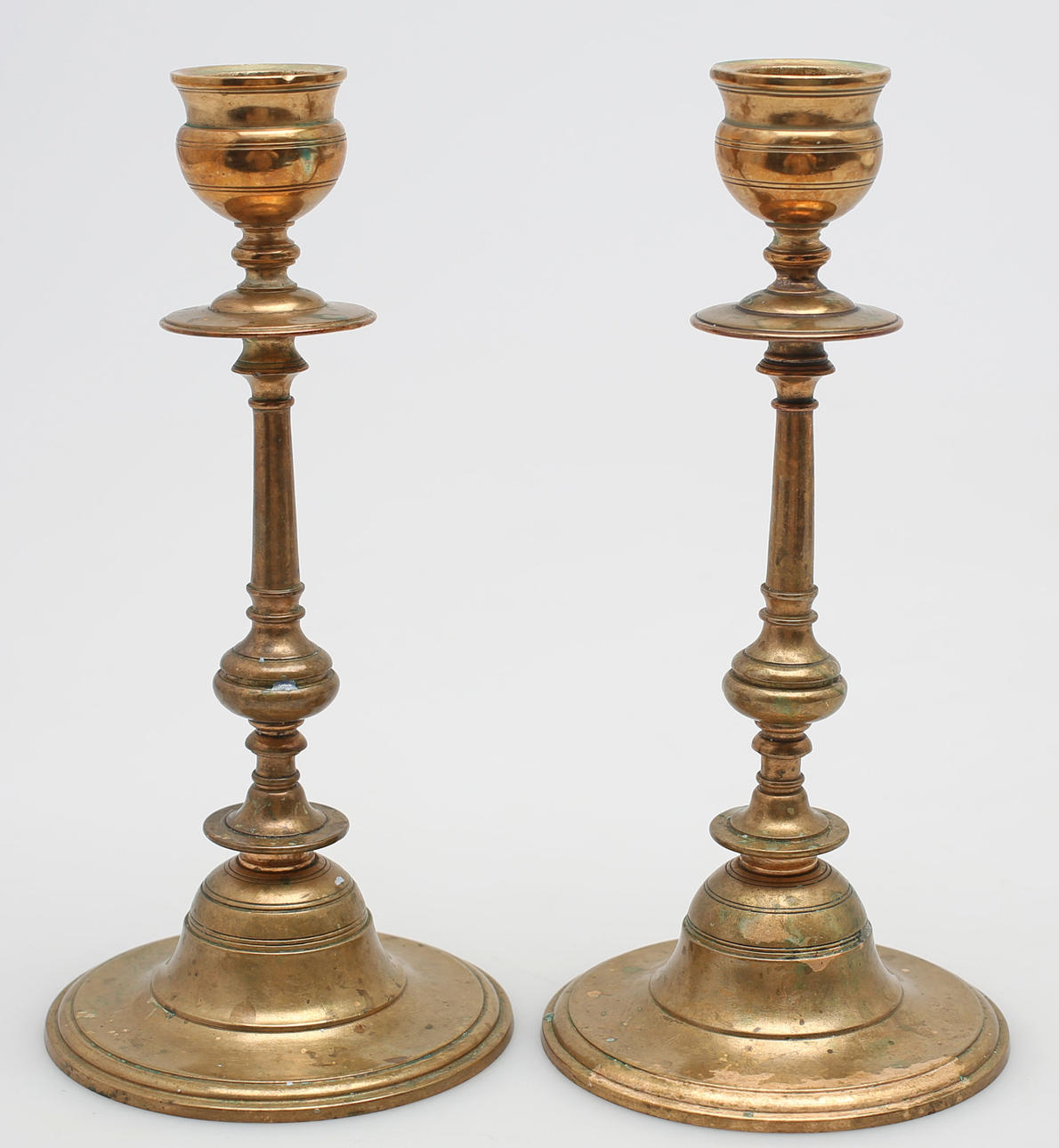 LJUSSTAKAR, ett par, mässing, No 77, AE Naesman & Co, Eskilstuna.