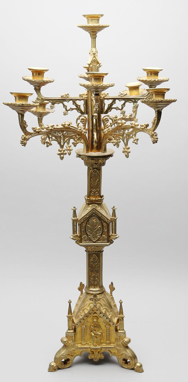MAGNIFIK KANDELABRAR, nygotisk omkring 1880.