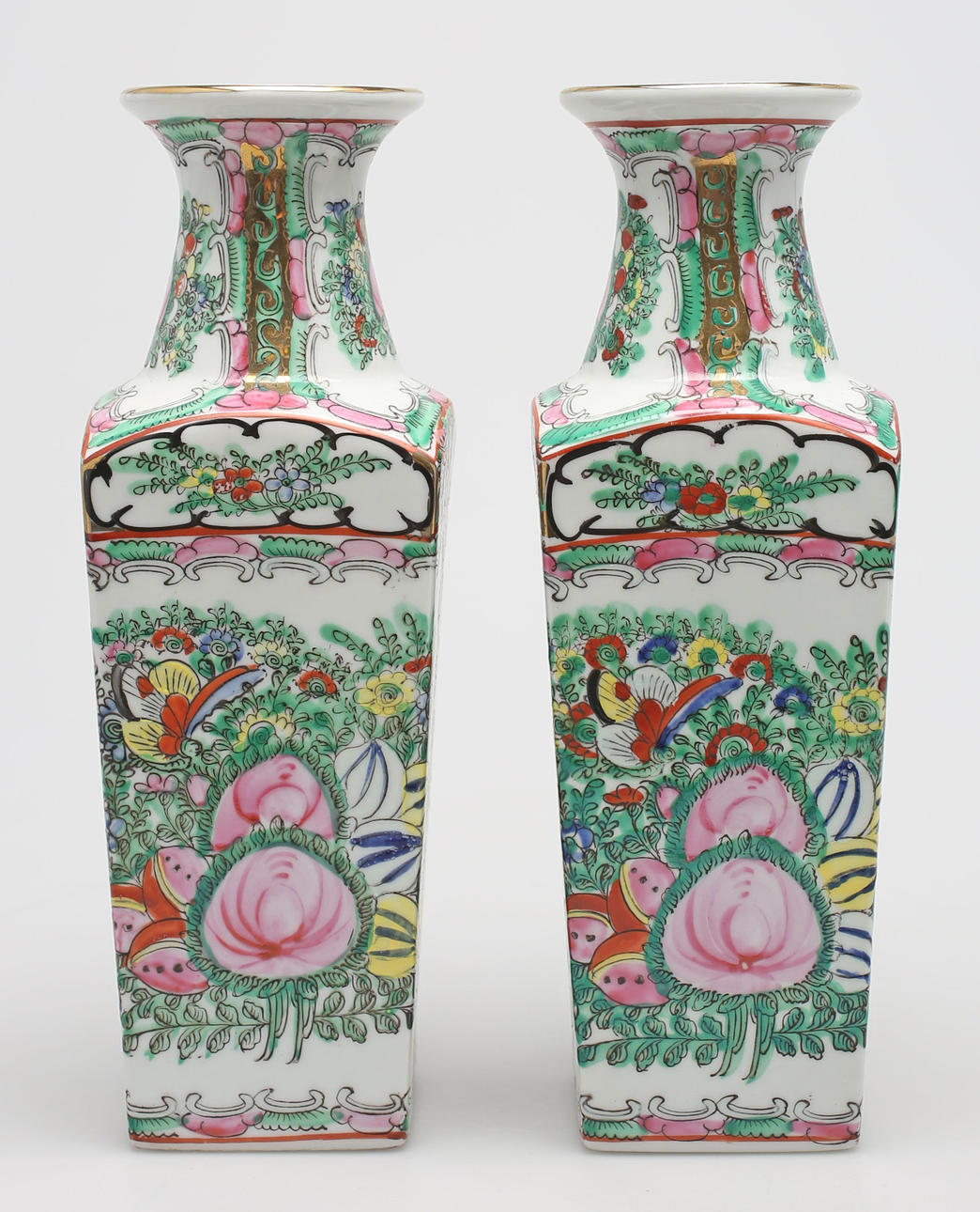 VASER, ett par, porslin, Kina.