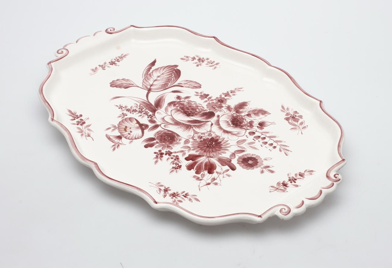 BRICKA, porslin, Eugen Trost, Gefle, 1948.