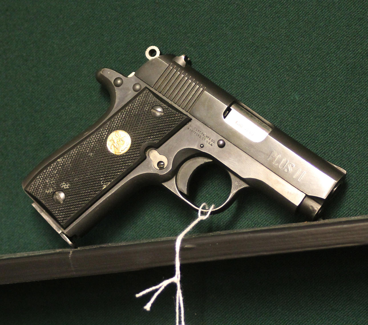 COLT. Mustang cal. .380 #RR12627.