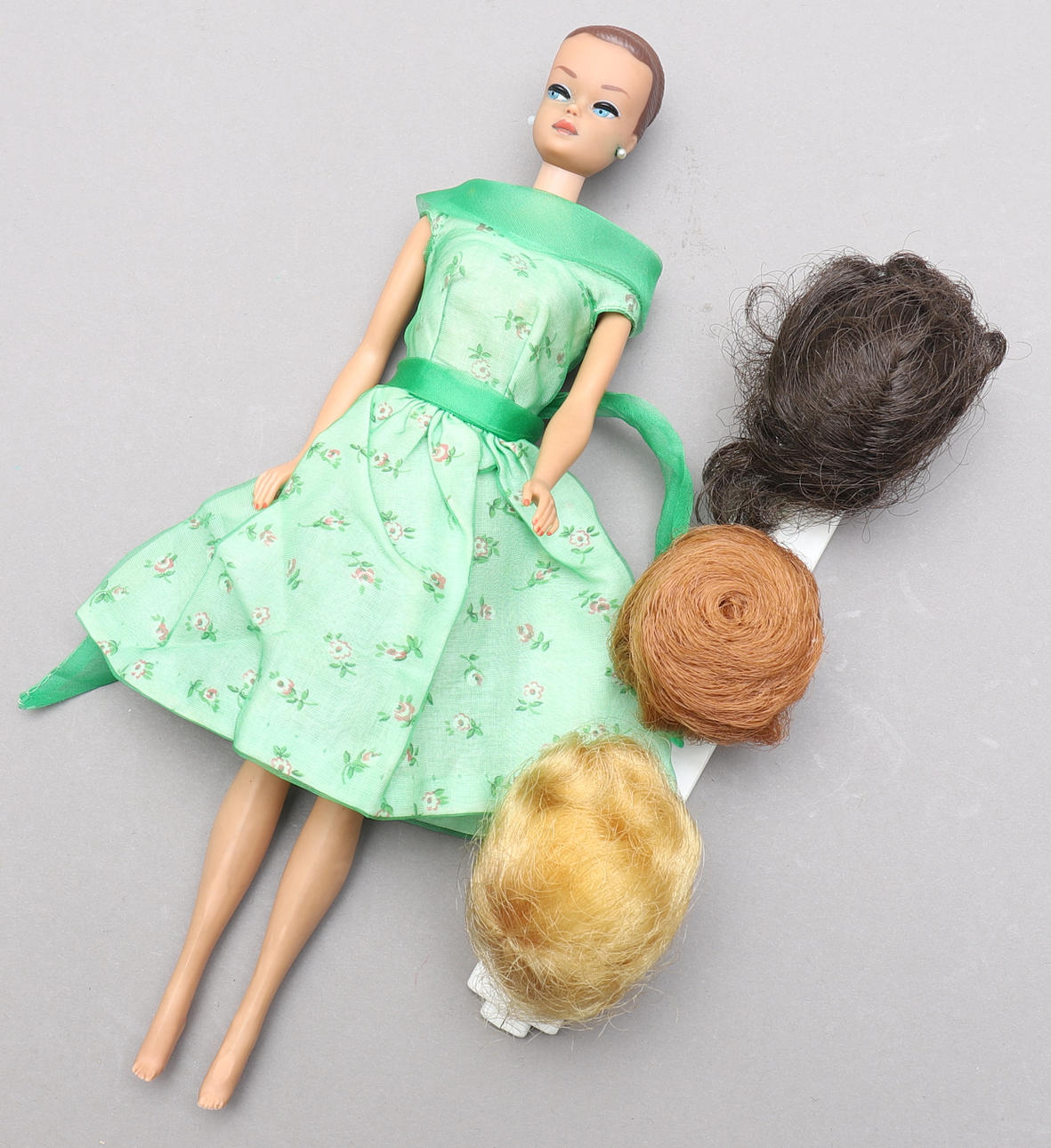 ashro green dress Green Dress Barbie In India 9910 (Vintage Barbie, Leo Mattel)| Bitz &  Buttons