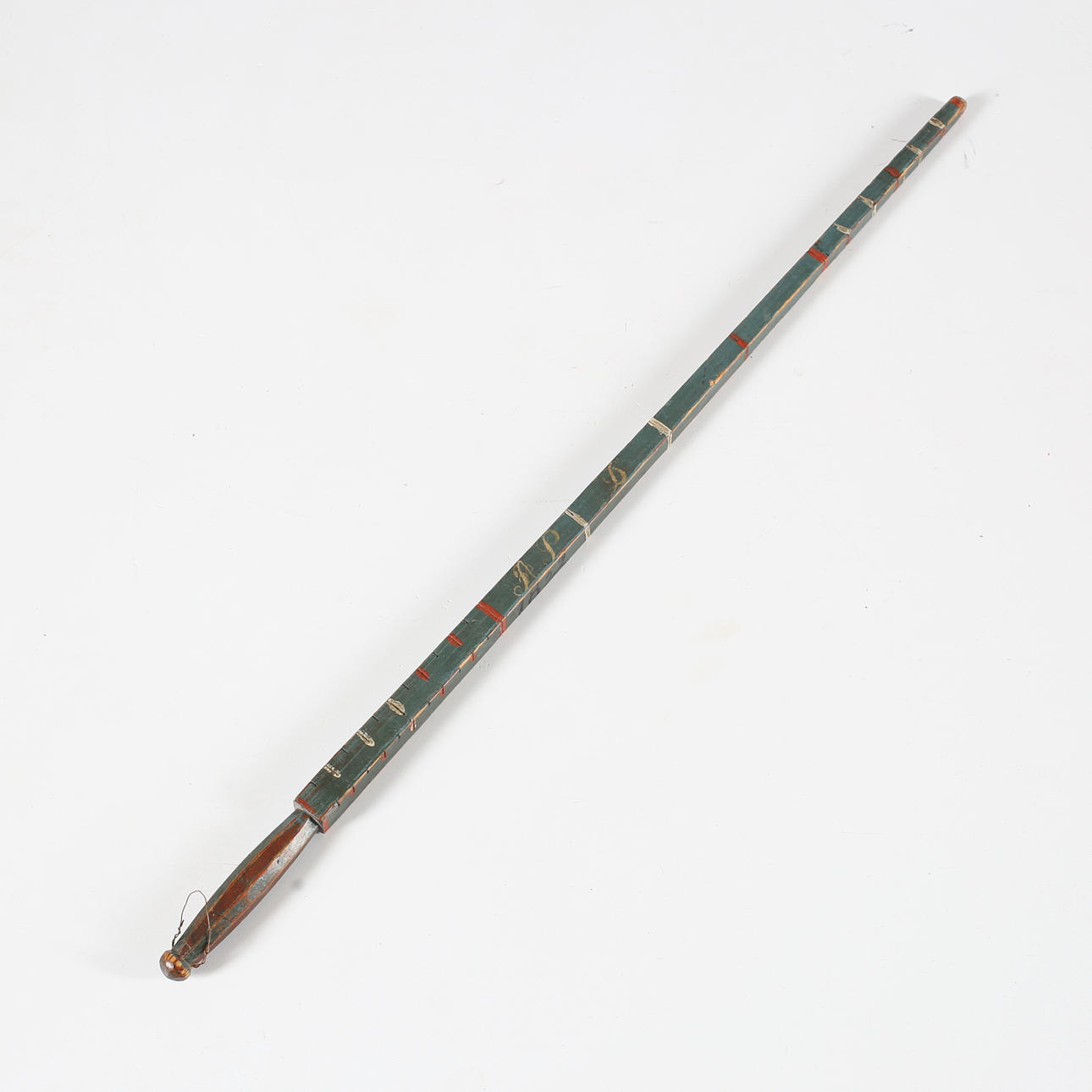 MÄTSTICKA, trä, allmoge, daterad 1852.