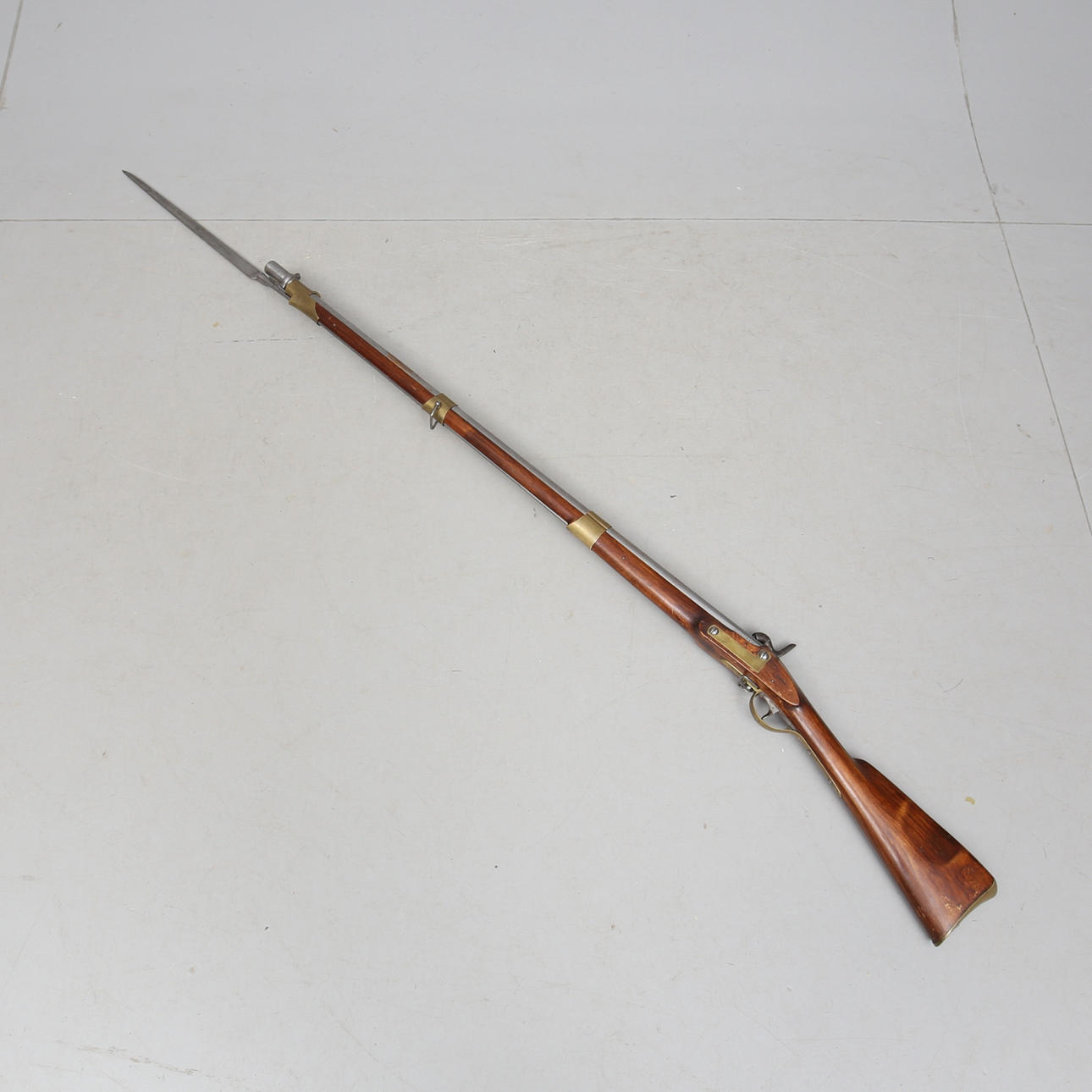 BLOCK RIFLE, with bayonet, m/1815-1849. Weapons & Militaria - Guns ...