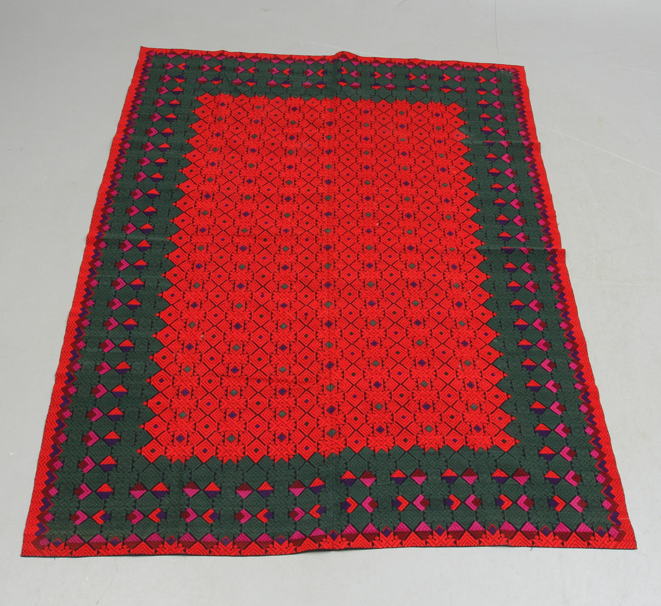 TÄCKE/TEXTIL, Sverige 18/1900-tal.