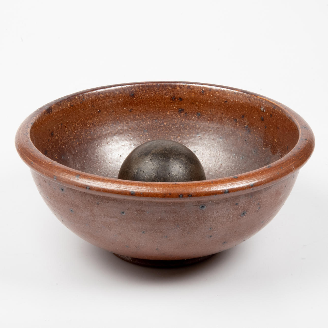 SENAPSSKÅL MED KULA, keramik, Raus.