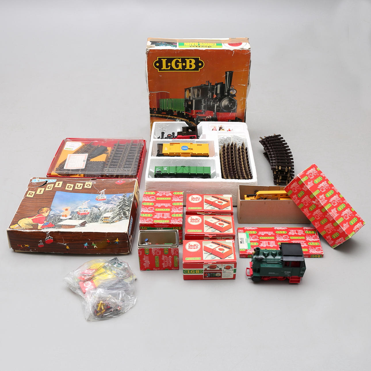 MODEL RAILWAY, Lehmann Gross Bahn, "LGB" locomotives, wagons rails, etc. a large A Collection, as well as Lehmann "Rigi Duo", cabin lift.