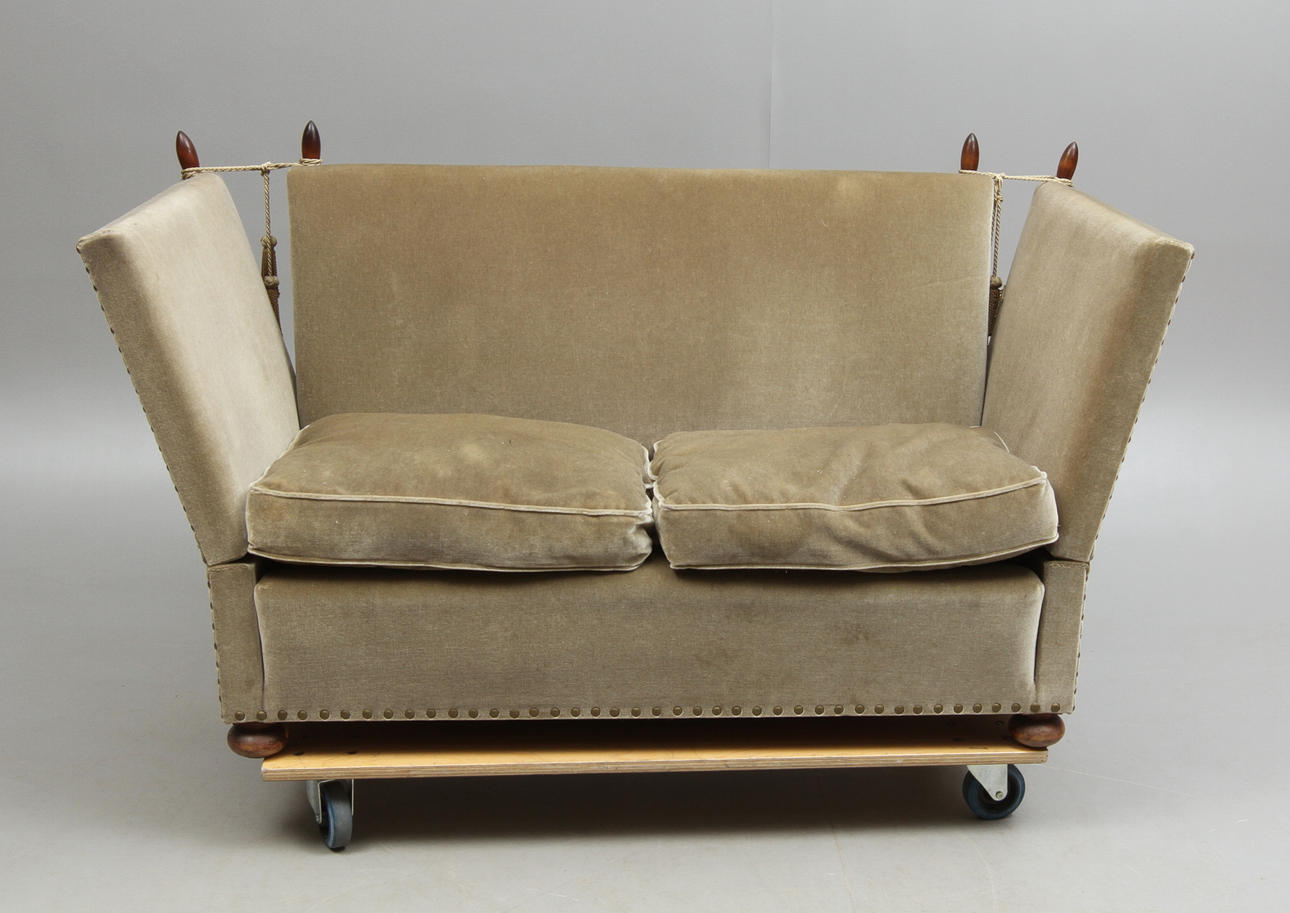 SOFFA med fällbara sidor, 1900-tal.