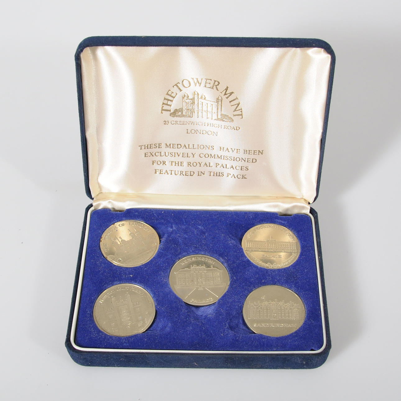 medal series The tower mint.