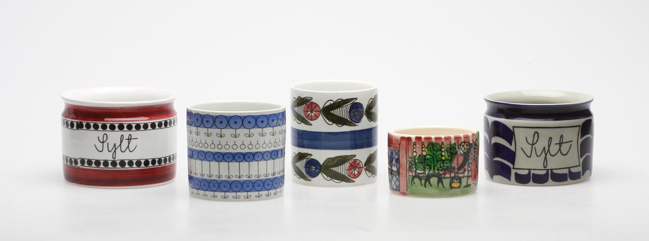 BURKAR, 5 st, bl.a. Rörstrand.