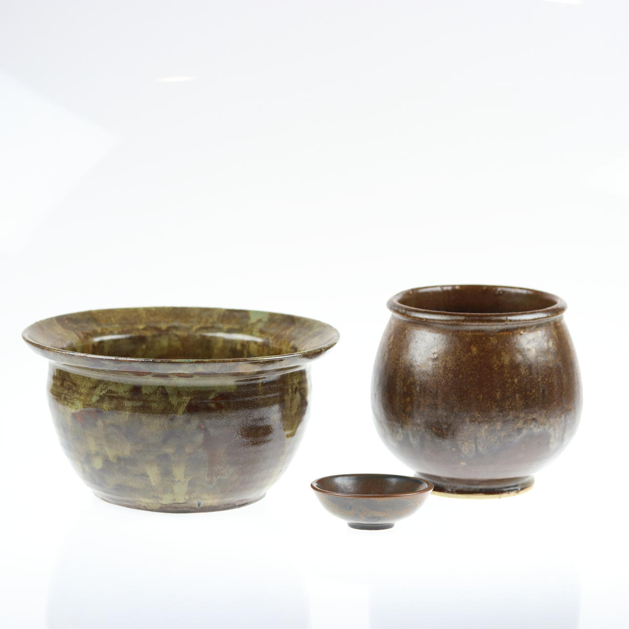 BOWLS, 3 pcs. glazed stoneware.