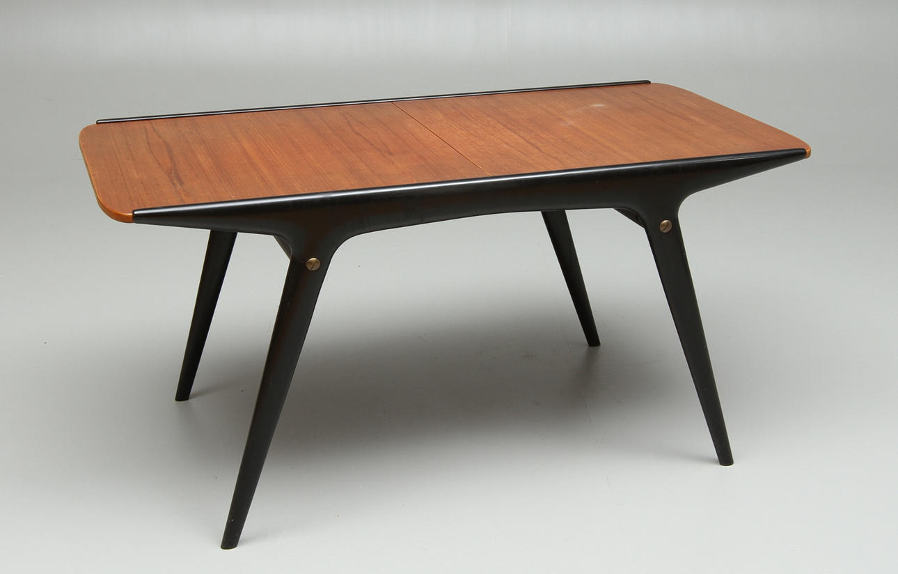 SOFFBORD, med infälld utdragsskiva, 1950/60-tal.