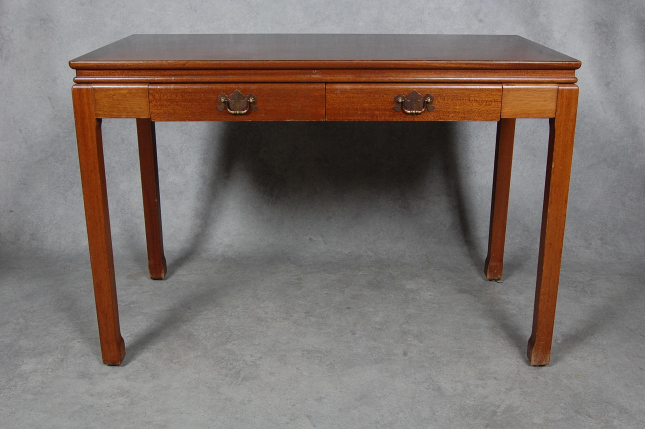 SKRIVBORD, engelskstil, 1900-tal.