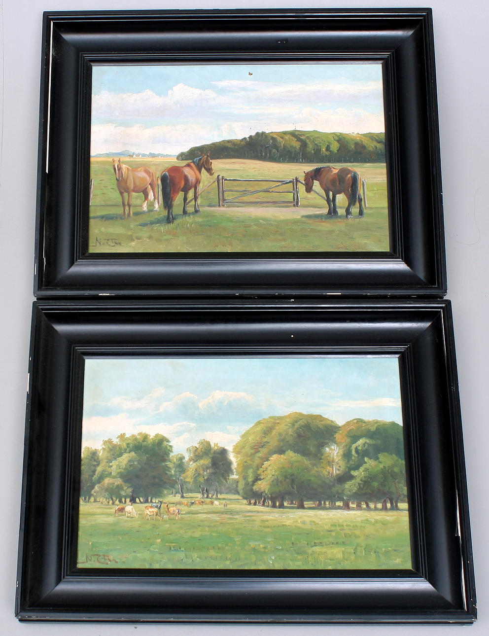 TAVLOR, 2 st, olja på duk, okänd konstnär, otydligt signerade.