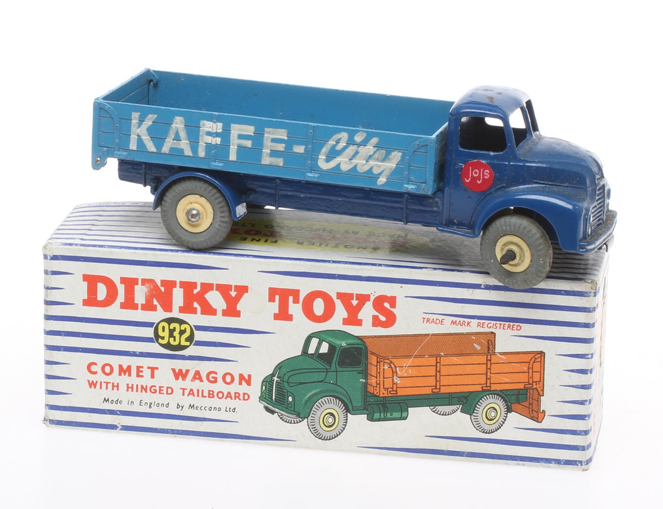 DINKY TOYS COMET WAGON 532 omgjord till reklambil för KAFFE-City.