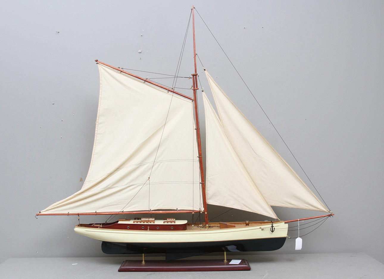 MODELLBÅT, 1900-2000-tal.