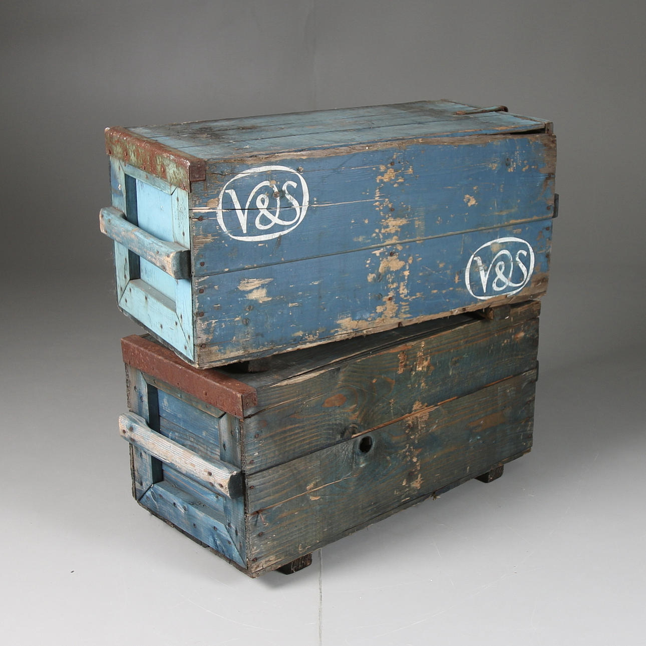 TRÄLÅDOR, 2 st, Vin & Sprit AB, Industri, 1900-talets första hälft.