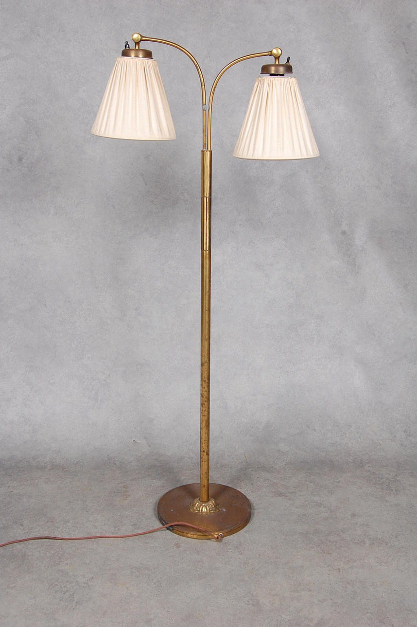 GOLVLAMPA, 1930-40-tal.