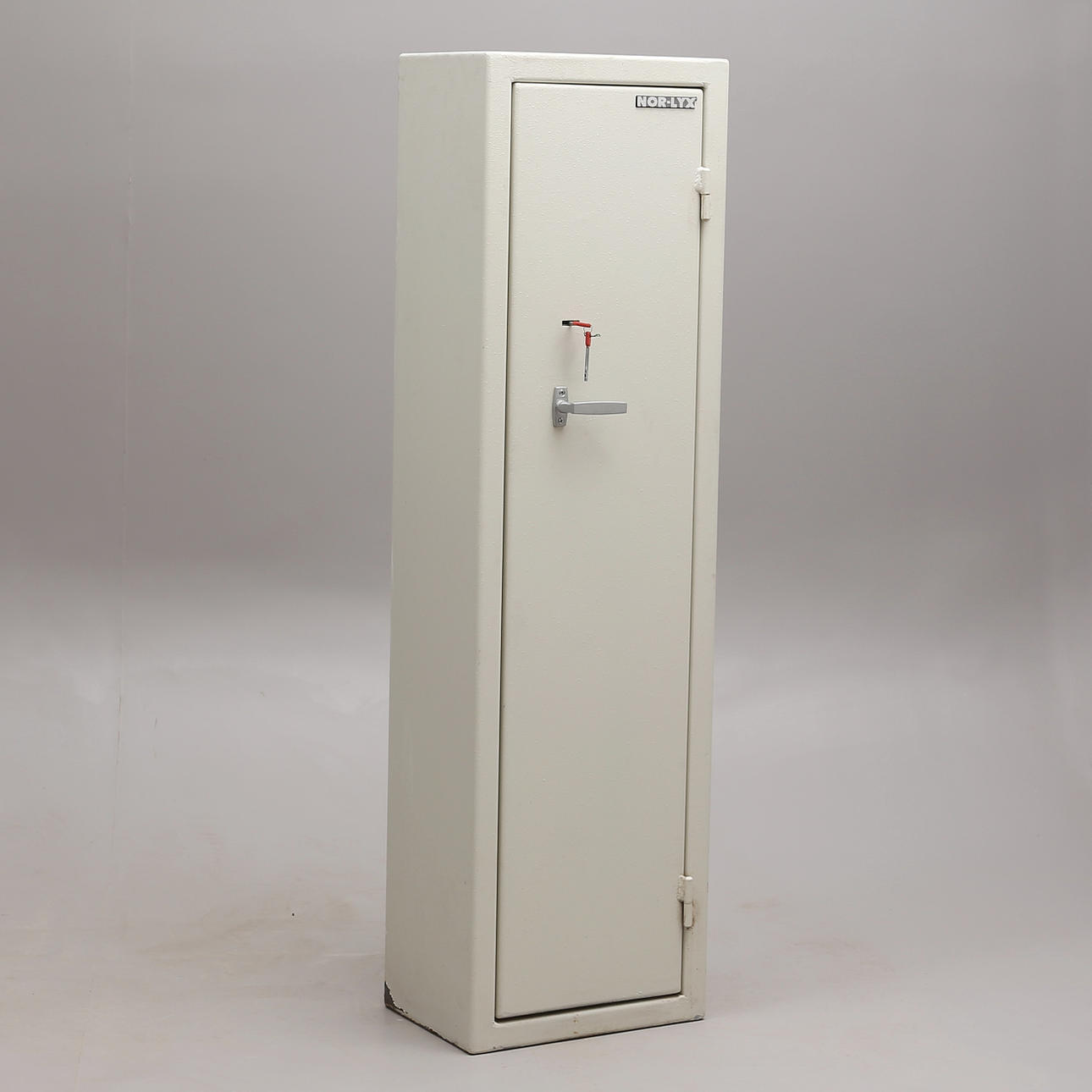 VAPENSKÅP, NOR-LYX 6 GTI PLUS.