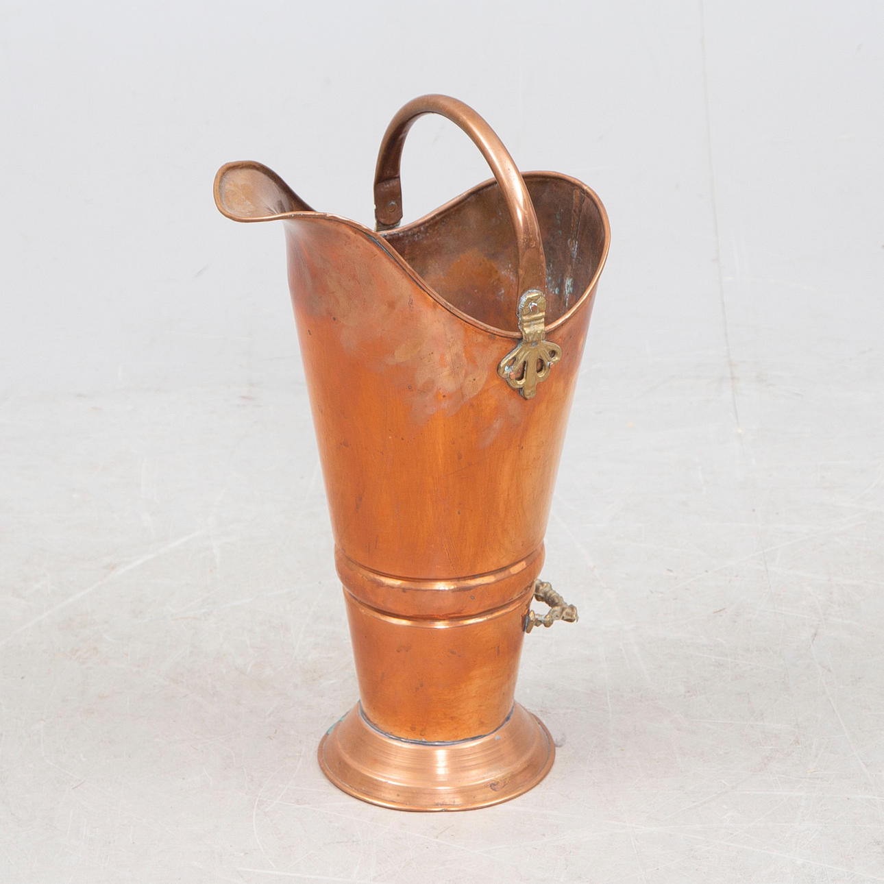 KOLBOX, koppar, 1900-tal.