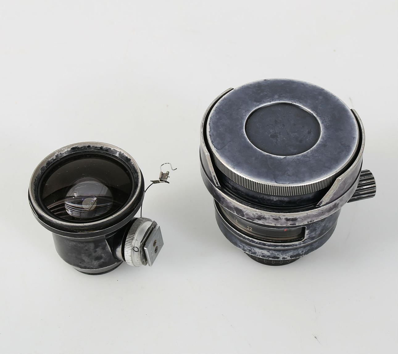 LENTE, UW-Nikkor 15 mm 2.8 con visor.