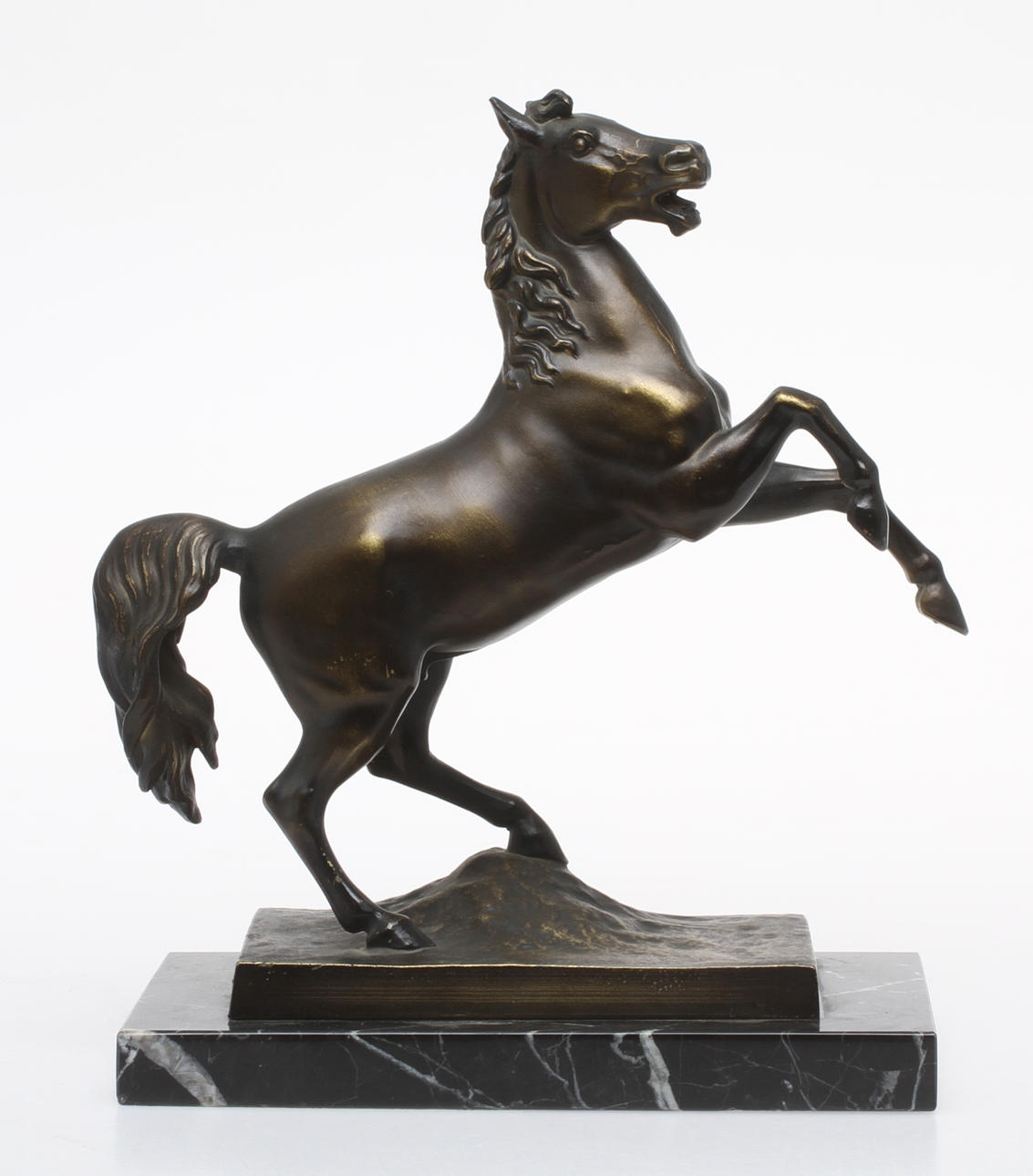 FIGURIN, patinerad metall, stegrande häst, 1900/2000-tal.