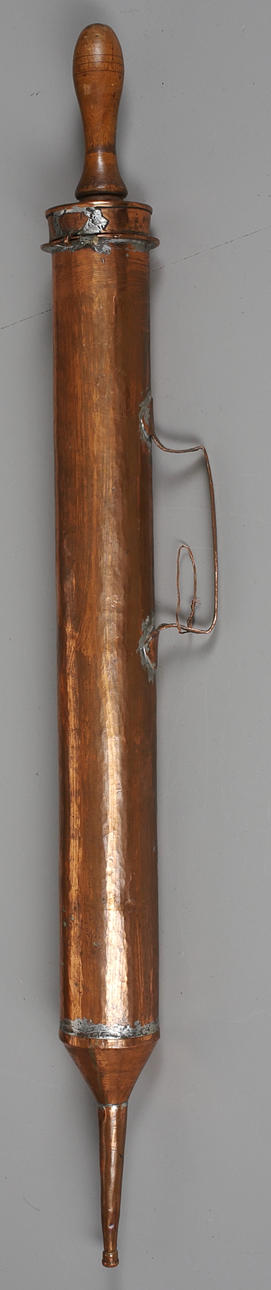 BRANDSPRUTA i koppar, 1800-tal.