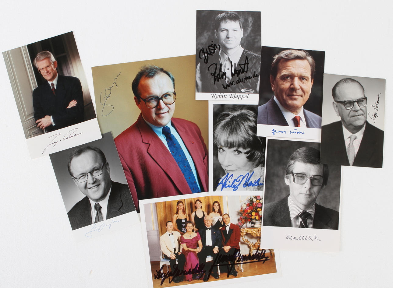 AUTOGRAFER, 9 st, Göran Persson x 2, Tage Erlander, Lennart Bernadotte, Sonja Bernadotte, Ola Ullsten, Shirley Maclaine, Robin Klöppel, Gerhard Schröder.