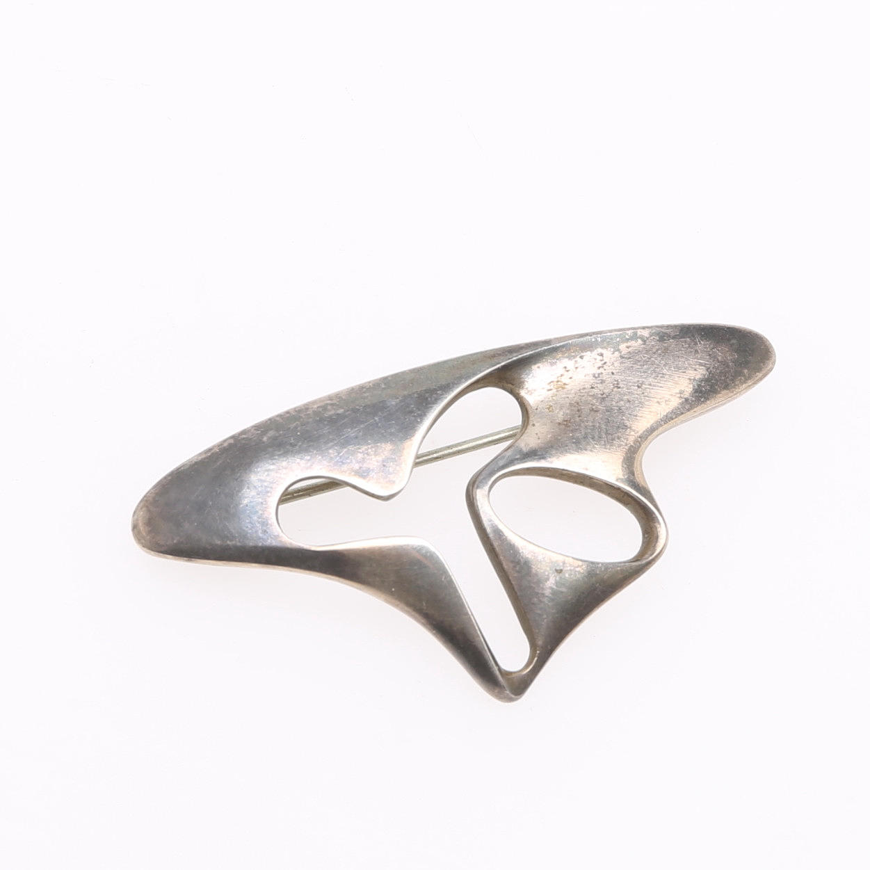 BROOCH, HENNING KOPPEL, silver, model no. 325.