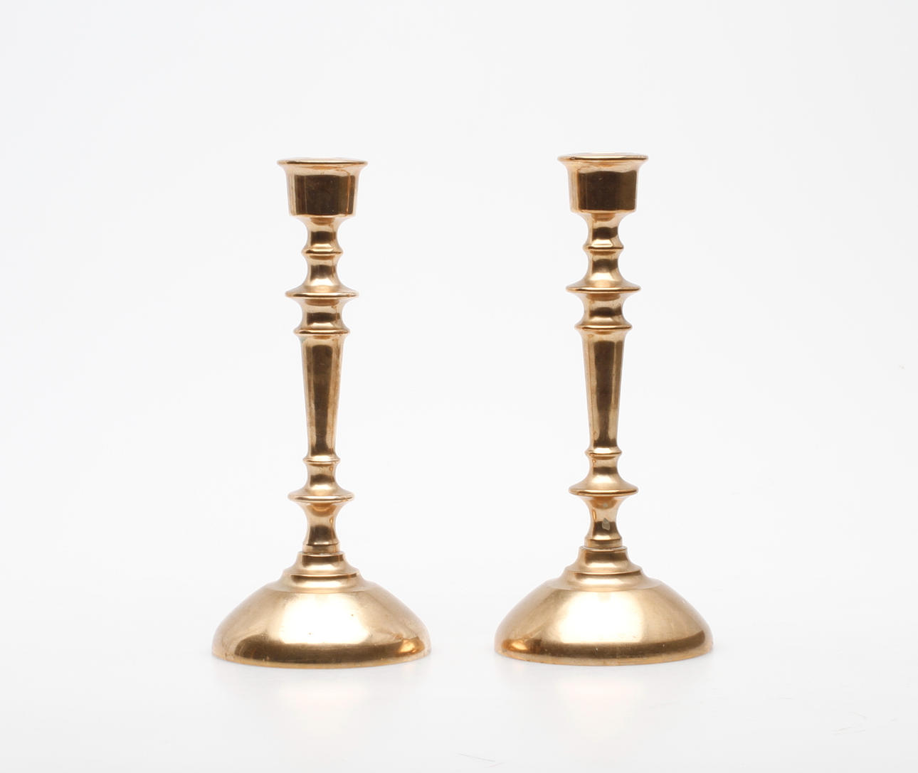 LJUSSTAKAR, ett par, mässing, Bersbo 1978.