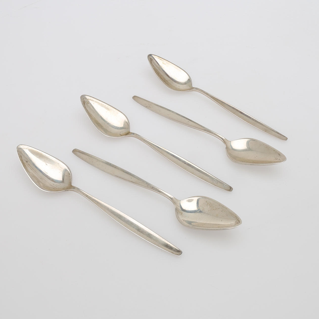 GRAPEFRUKTSKEDAR, FEM STYCKEN, TIA ECKHOFF.