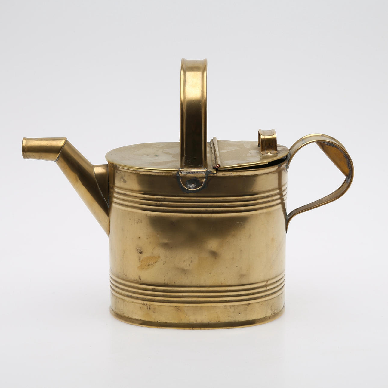 WASSERKANNE, Messing.