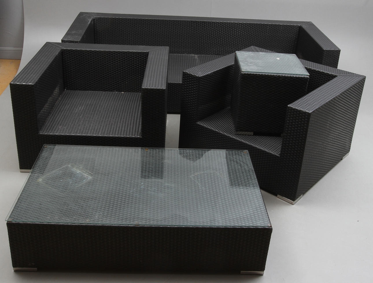 UTEMÖBLER, 5 delar, konstrotting, märkta Grand Living, 2000-tal.