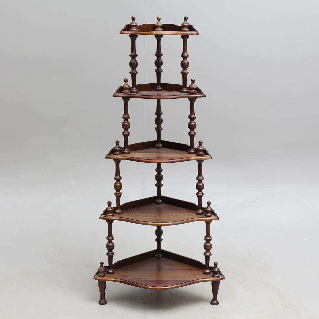 ETIENNEHYLLA, 1900-talets andra hälft.