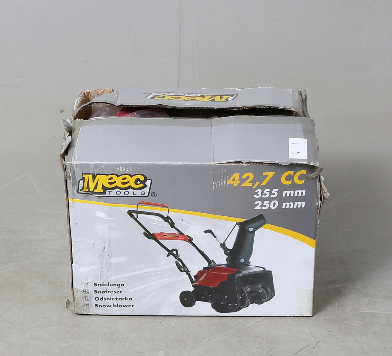 SNOW BLOWER, Meec Tools.