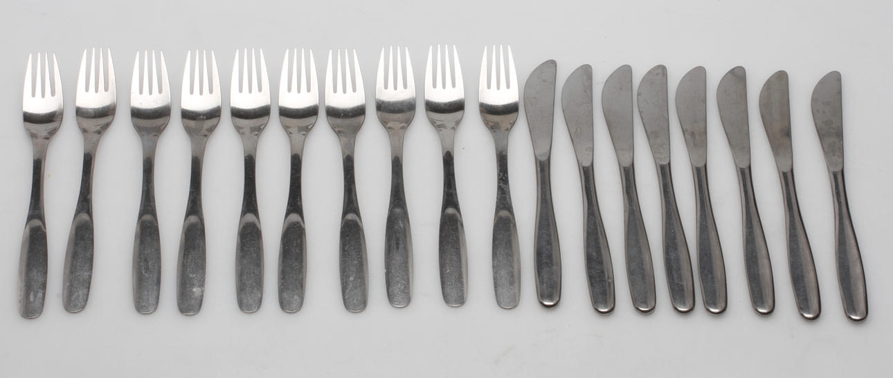 BESTICK, 18 delar, rostfritt, "Savonia", Hackman, Finland.