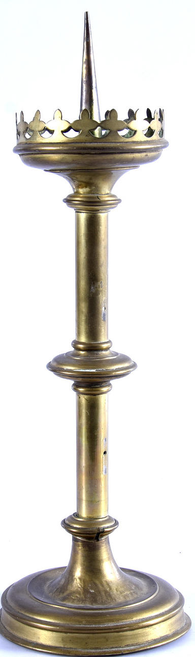 CANDELERO, latón, siglo XVII/XIX.