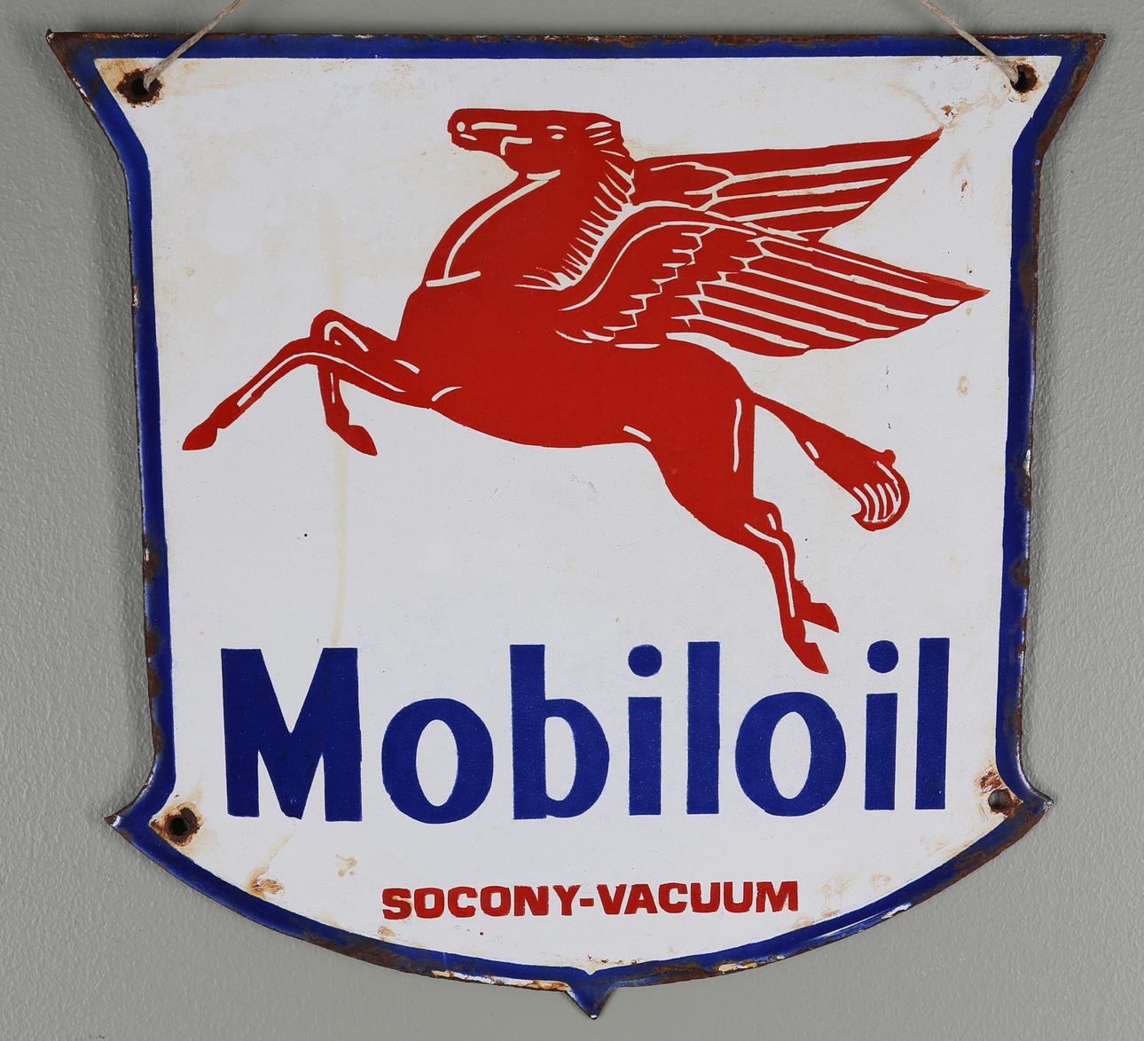 EMALJSKYLT, "Pegasus" Mobiloil.
