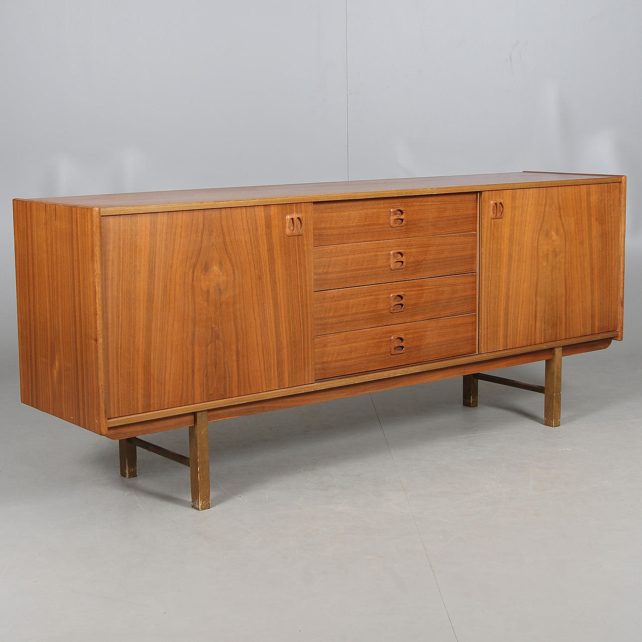 SKÆNK, "Korsör", Ikea, midten af 1900-tallet.