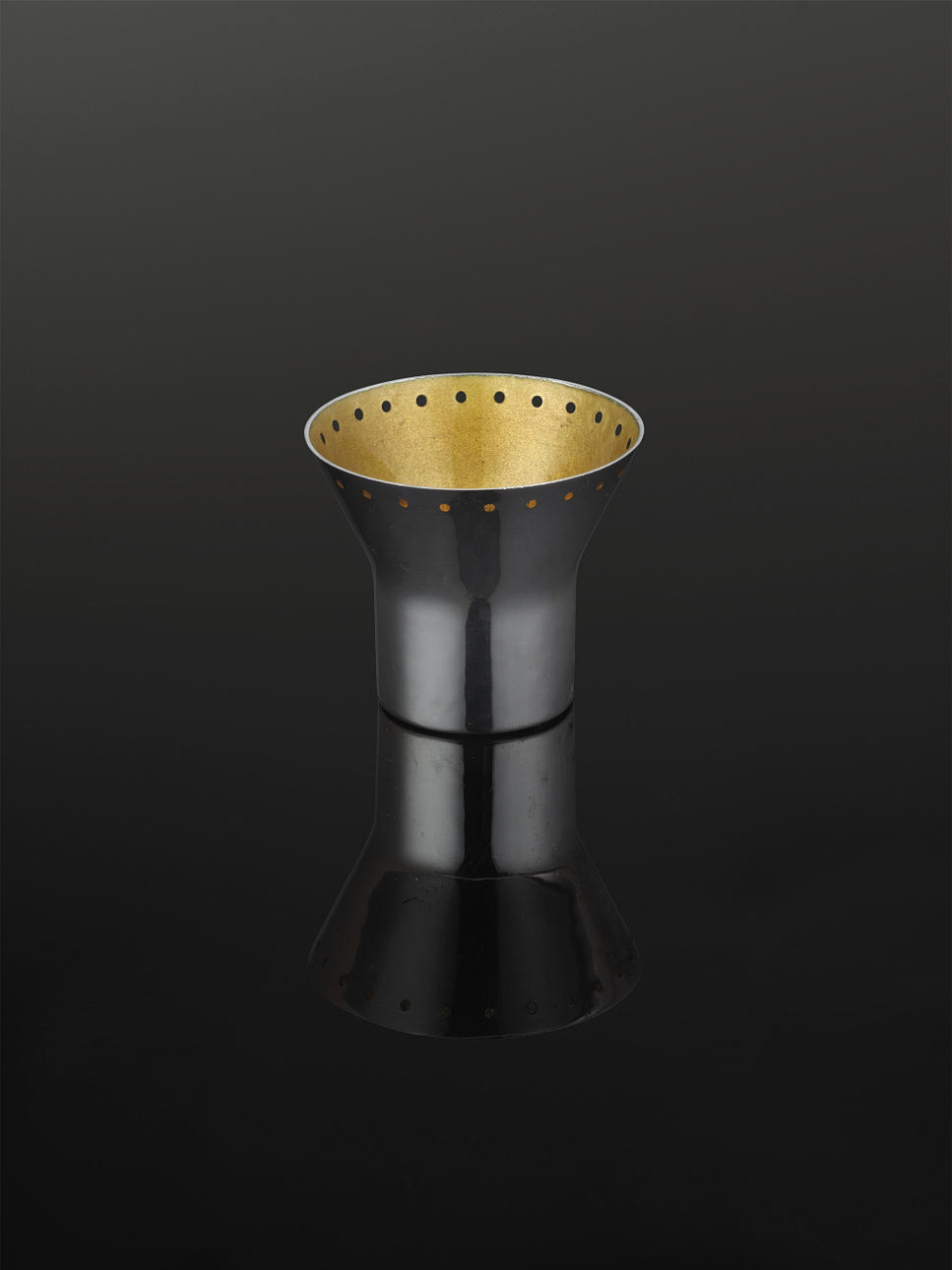 COCKTAILBÄGARE, sterling silver med gul emalj.