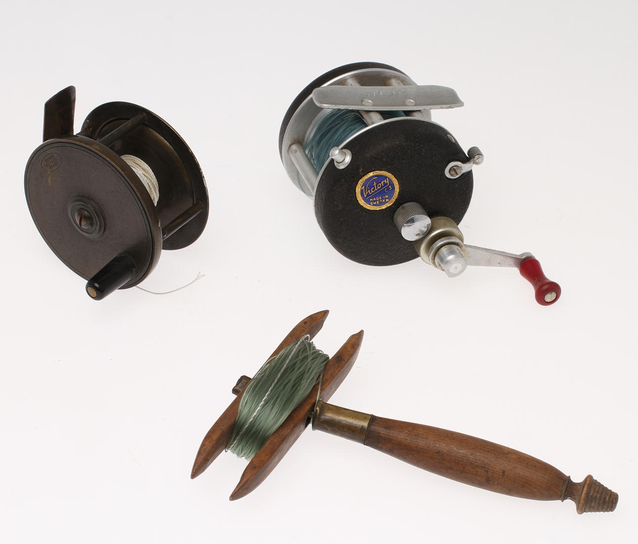 FISKERULLAR, 3 st. bla Victory C3 och Wilkes Osprey Brand.