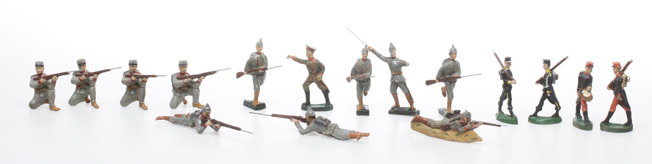 HARTOLIN med flera, 16 soldater.