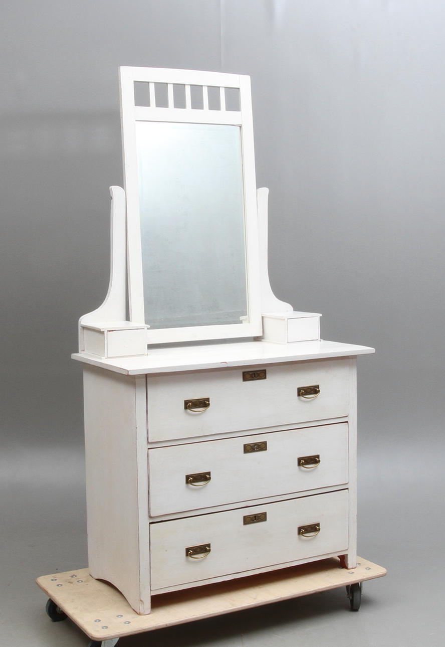 Spegelbyrå, jugend, 1900-talets början.