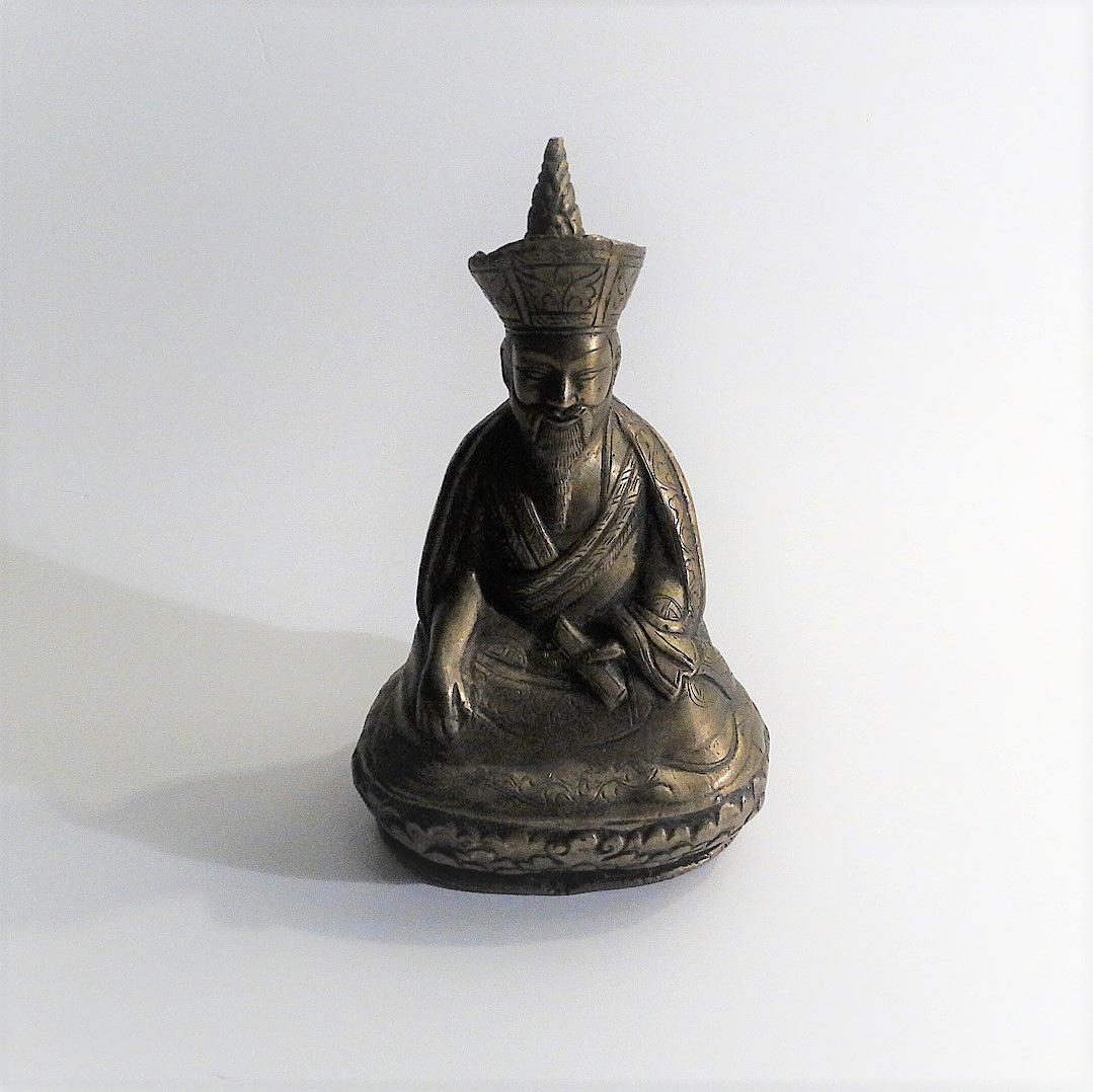 MONJE DE BRONCE, hacia 1920.