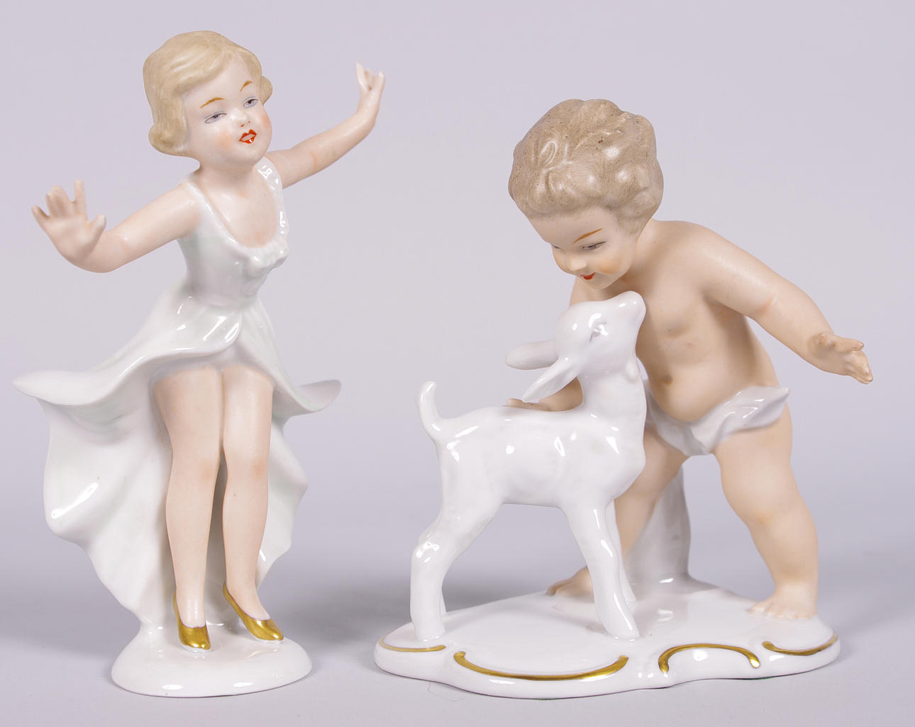 PORSLINSFIGURER, 2 stycken, Wallendorf.