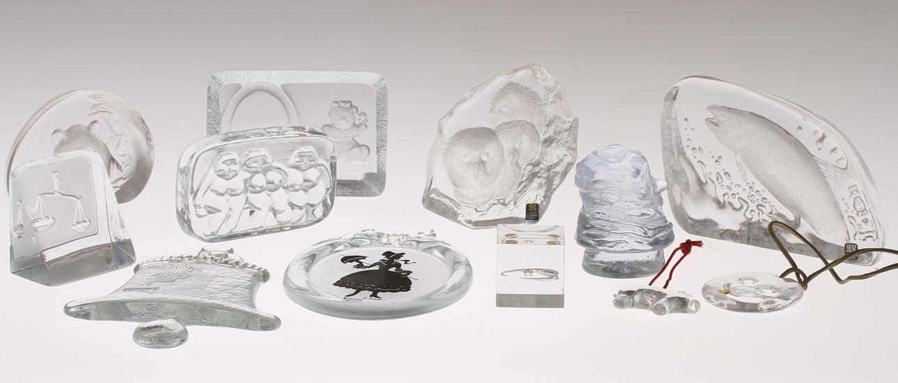 PARTI DIVERSE GLASDEKORATIONER, 28 st, Bl a Iittala, Orrefors, Boda, Mats Jonasson m m. 1900-tal.